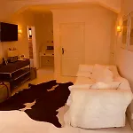 The Hampton Hock's - Wellness & Wine Appart hôtel