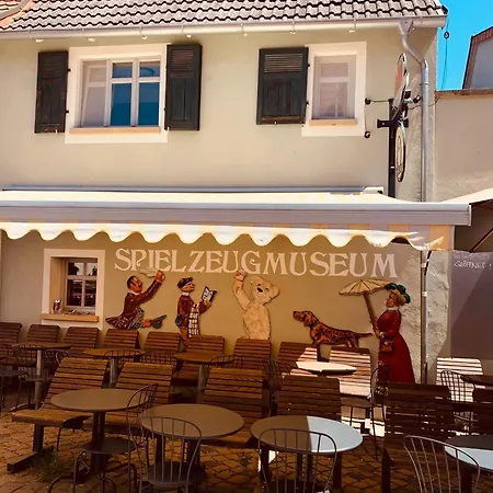 The Hampton Hock's - Wellness & Wine Apart Otel Freinsheim