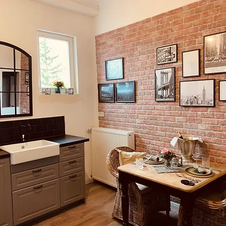 The Hampton Hock's - Wellness & Wine 4*