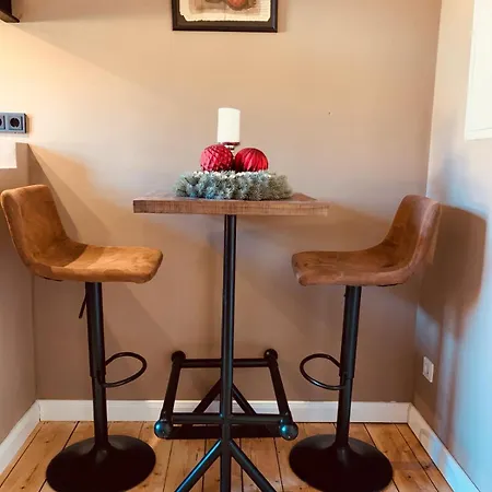 The Hampton Hock's - Wellness & Wine