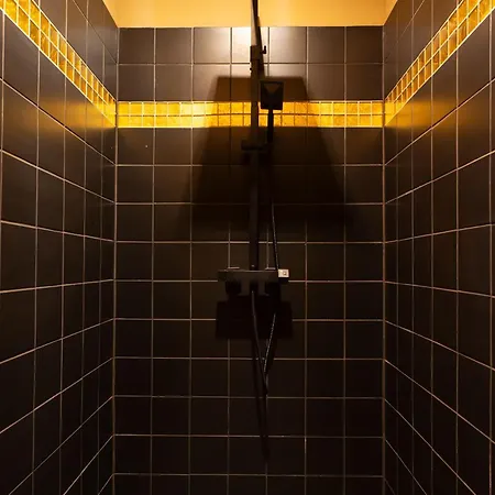 The Hampton Hock's - Wellness & Wine