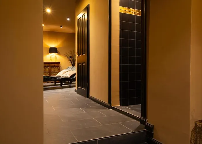 The Hampton Hock's - Wellness & Wine 4*